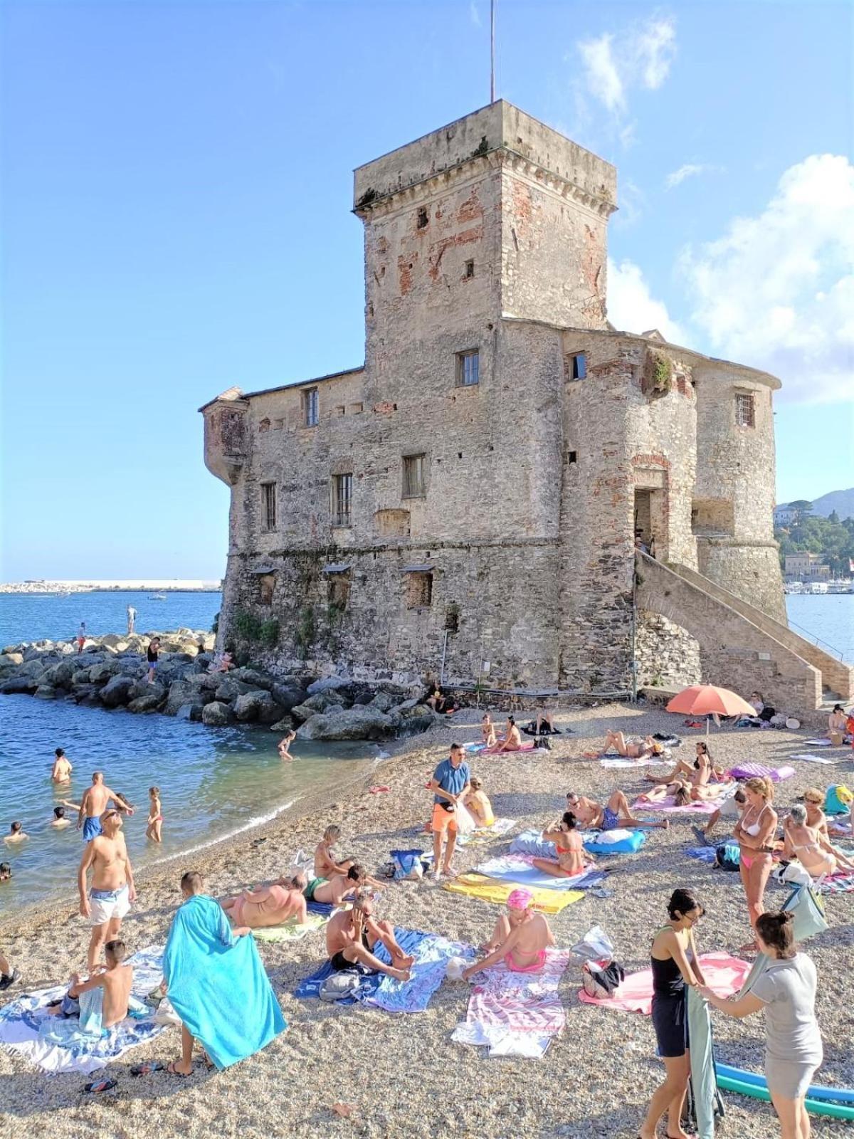 Fronte Del Golf Rapallo Exterior foto