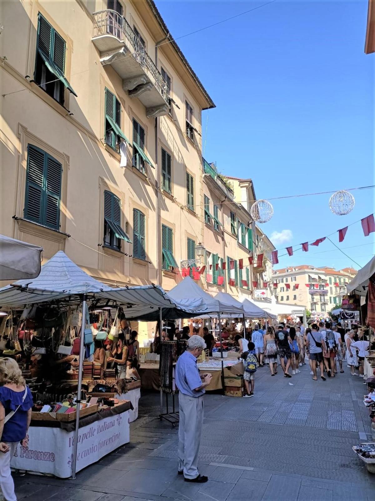 Fronte Del Golf Rapallo Exterior foto